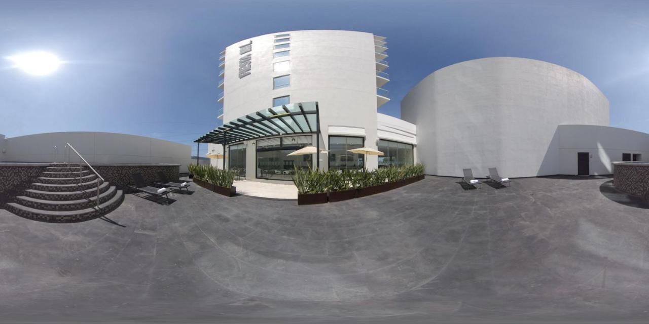 Fiesta Inn Guadalajara Aeropuerto Las Pintas المظهر الخارجي الصورة