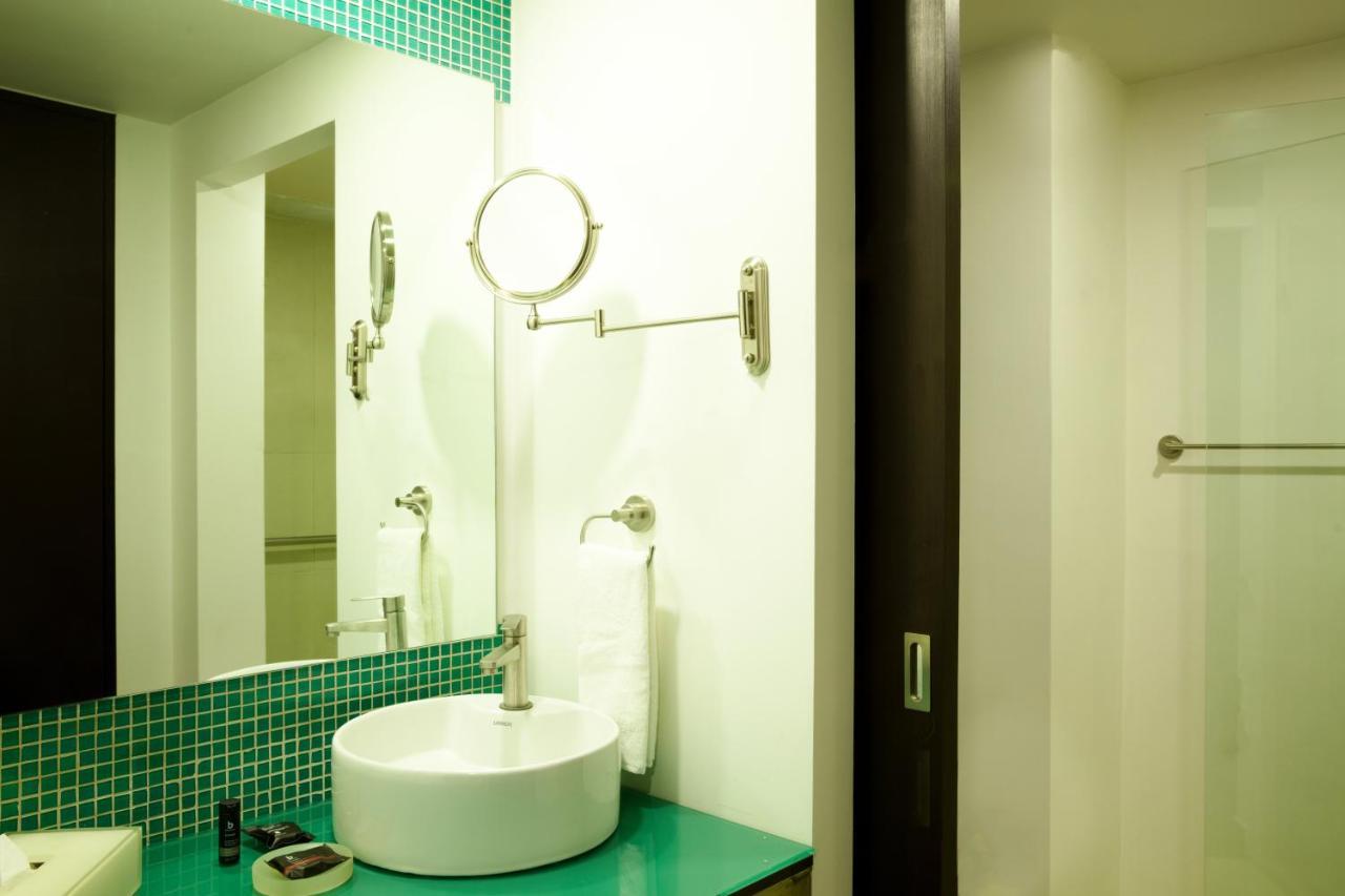 Fiesta Inn Guadalajara Aeropuerto Las Pintas المظهر الخارجي الصورة