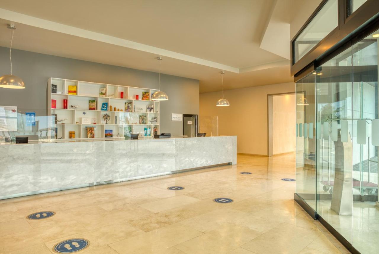 Fiesta Inn Guadalajara Aeropuerto Las Pintas المظهر الخارجي الصورة
