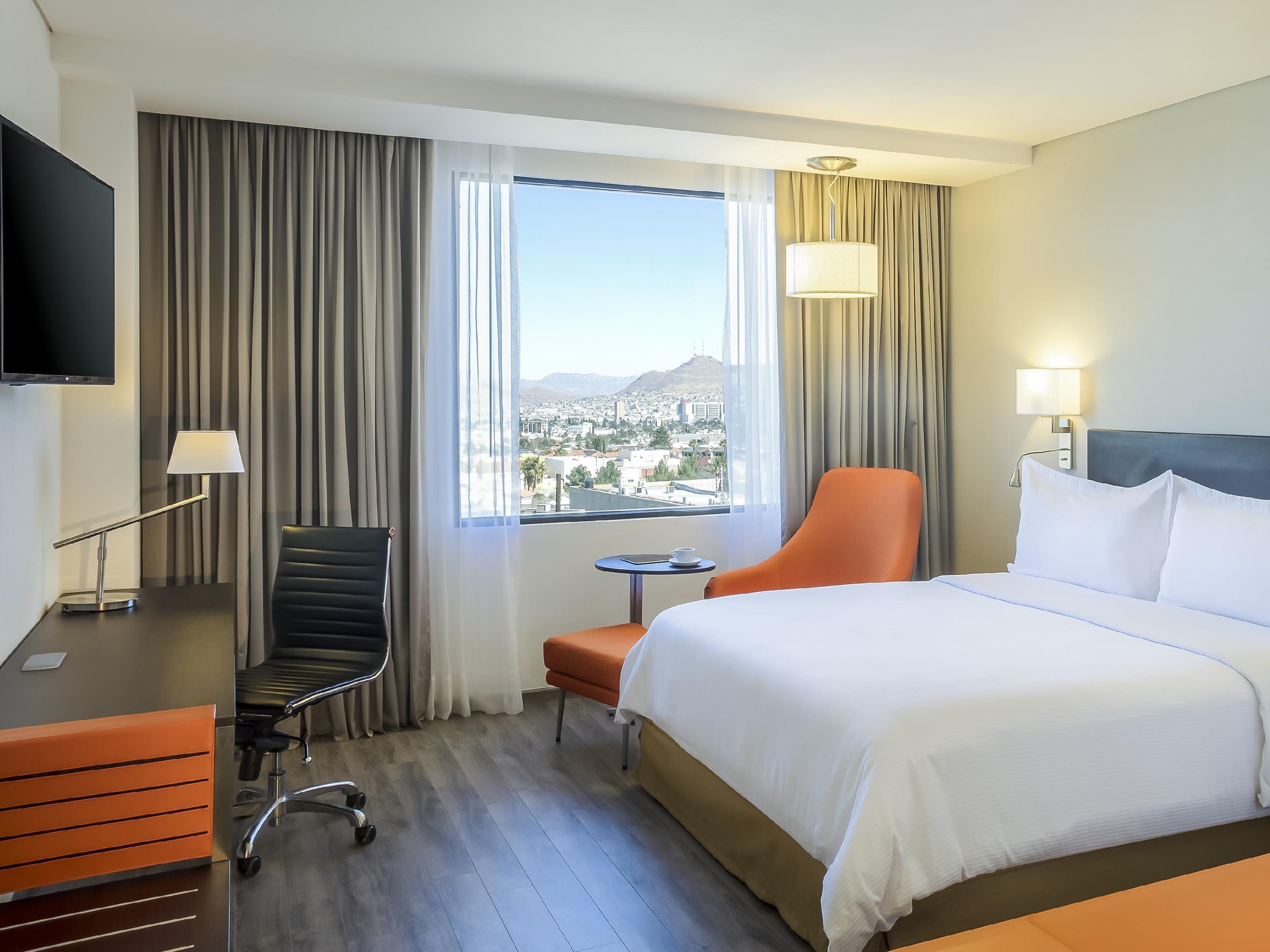 Fiesta Inn Guadalajara Aeropuerto Las Pintas المظهر الخارجي الصورة
